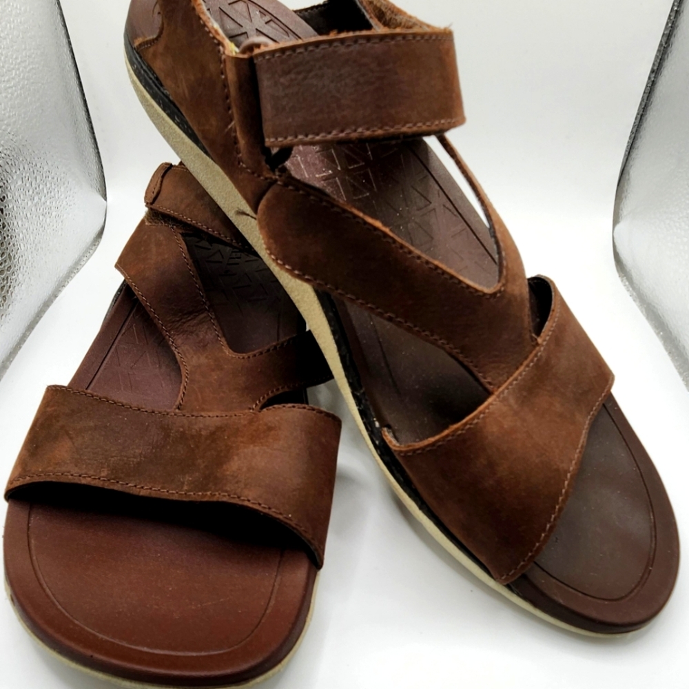 Merrell Brown Leather Sandals